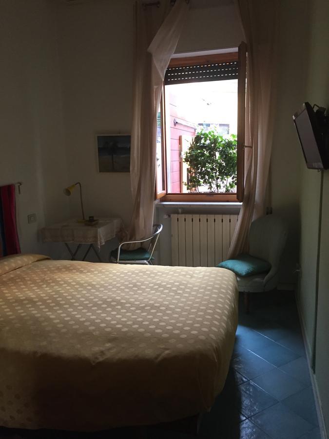 Casa Fornaciari Bed & Breakfast เวียเรจโจ ภายนอก รูปภาพ